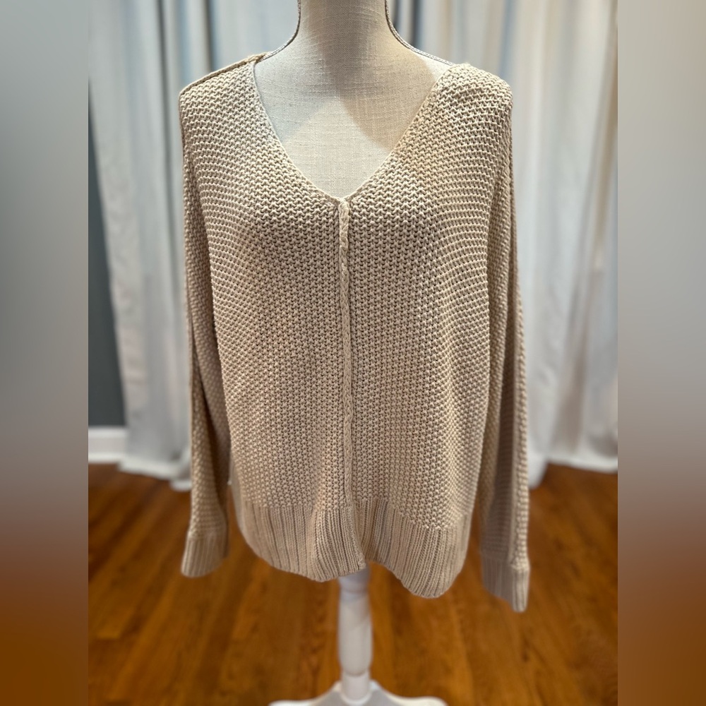 *** Lucky Brand cream knitted box off the shoulder sweater women’s size M EUC